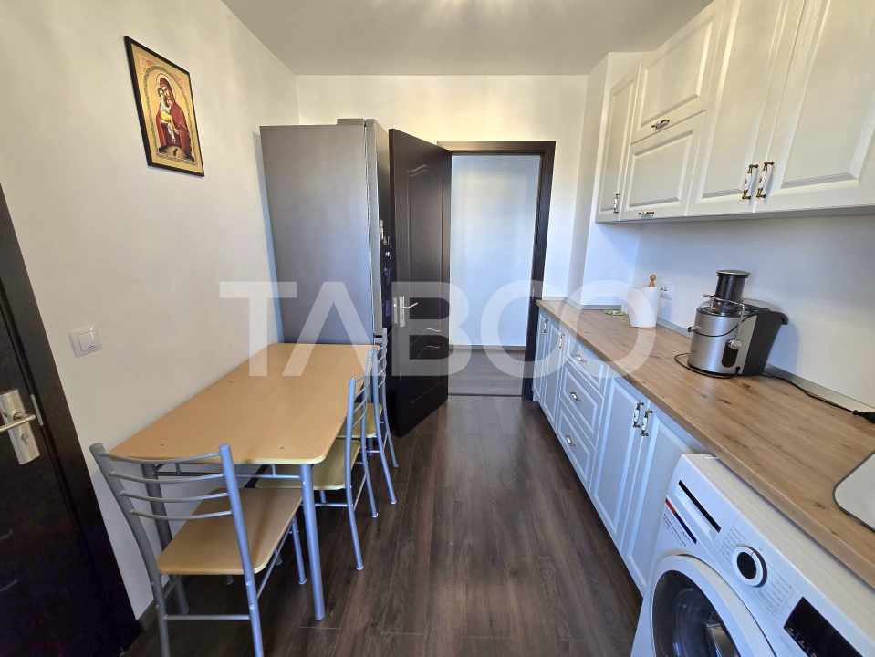Apartament decomandat de vanzare 53 utili renovat pivnita Dioda Sibiu