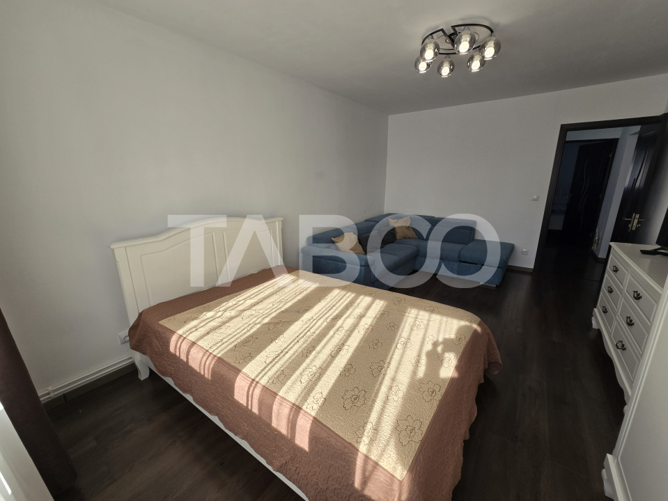 Apartament decomandat de vanzare 53 utili renovat pivnita Dioda Sibiu