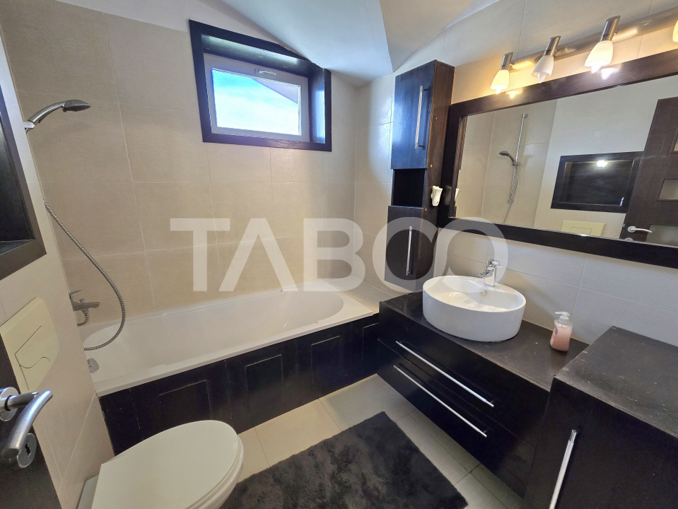 Apartament decomandat de vanzare cu 3 camere mobilat in Turnisor Sibiu