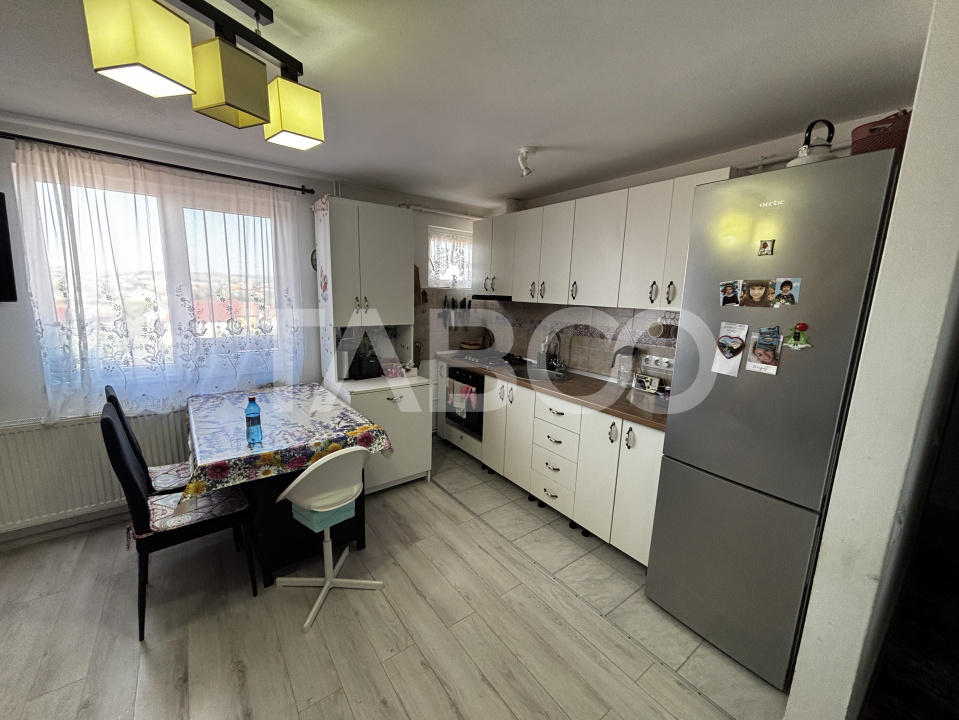 Apartament decomandat vanzare 2 camere 76 mp zona Tiglari in Sibiu - Tiglarilor