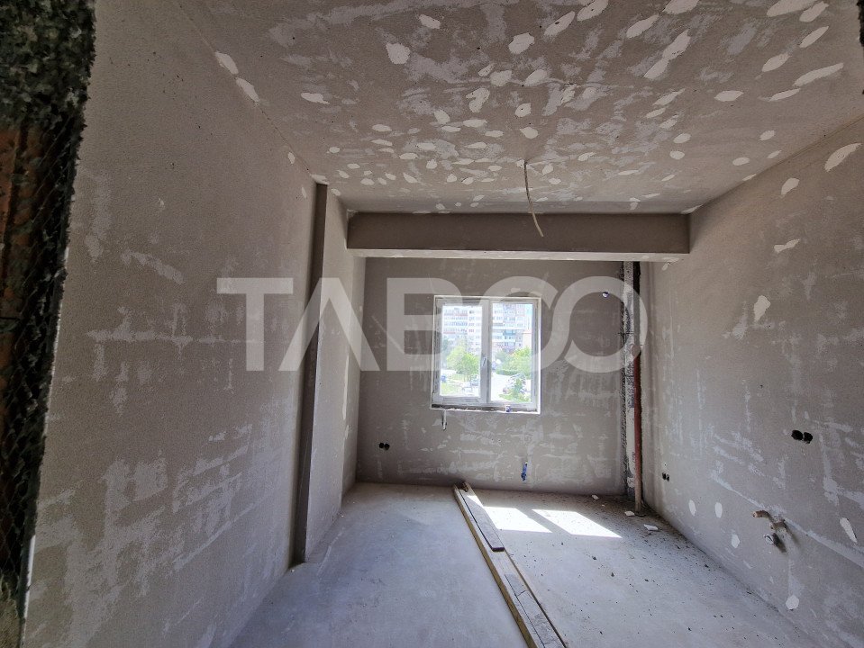 Apartament in SIBIU 85 mpu cu 3 camere 2 balcoane 2 bai etaj 1 cu LIFT