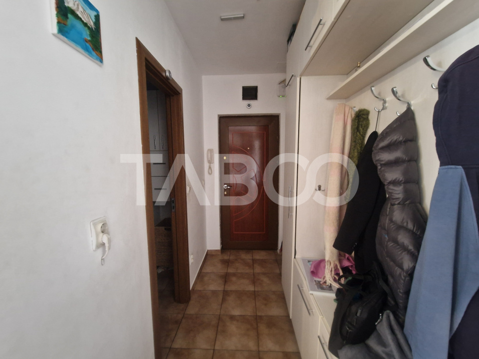 Apartament intabulat la mansarda 3 camere 65 mp balcon Turnisor