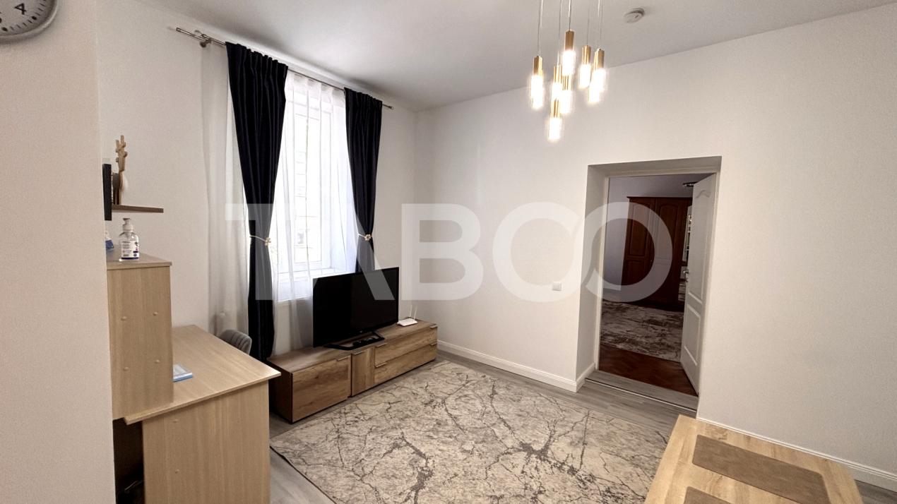 Apartament la casa 105 mpu cu pivnita si loc de parcare zona Centrala