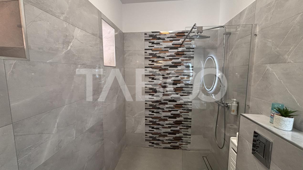 Apartament la casa 105 mpu cu pivnita si loc de parcare zona Centrala