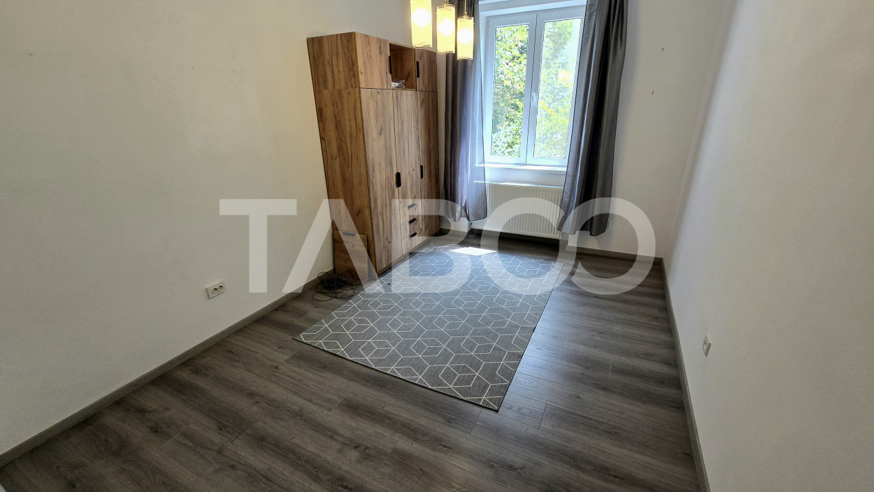 Apartament la casa de inchiriat Central 4 camere 2 bai 2 balcoane