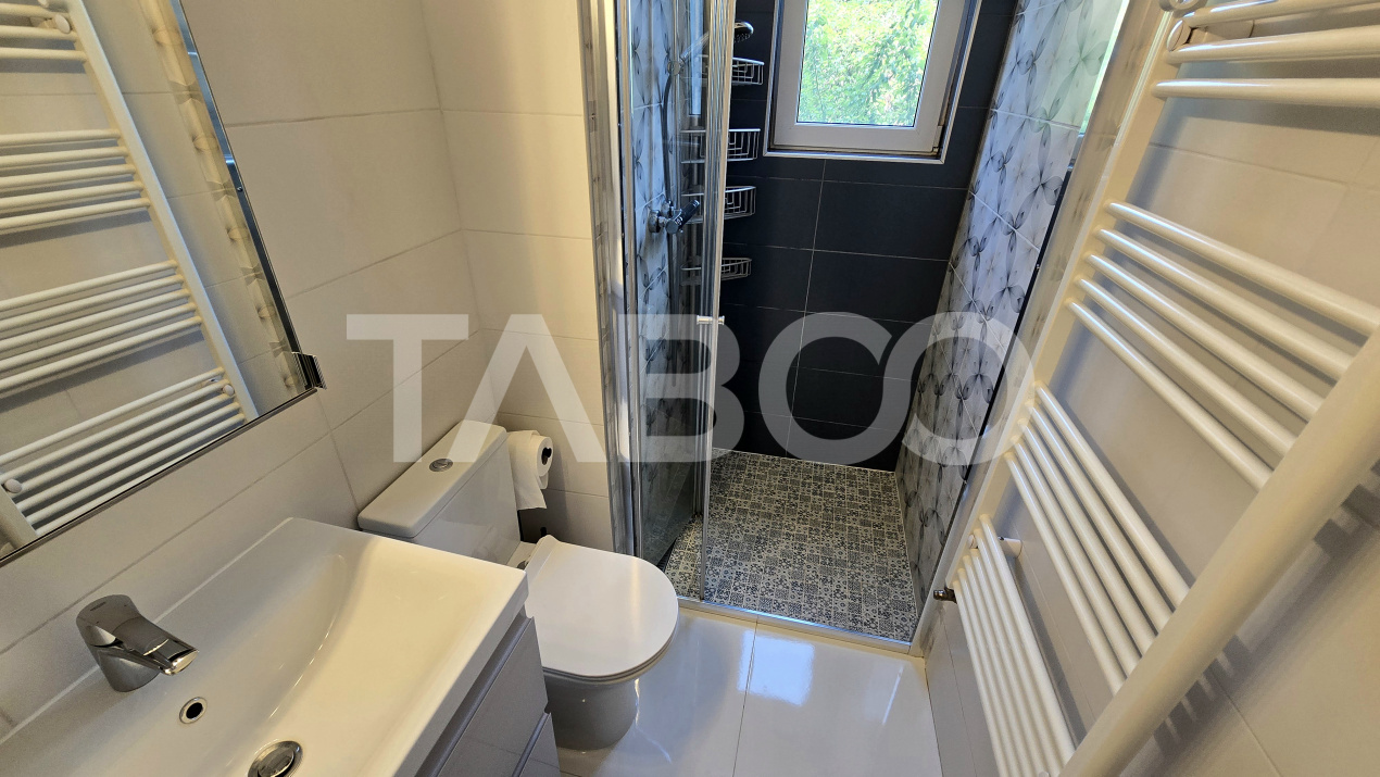 Apartament la casa de inchiriat Central 4 camere 2 bai 2 balcoane