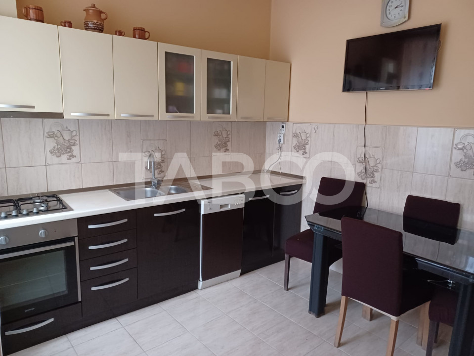 Apartament la casa de vanzare 3 camere terasa pivnita Orasul de Jos in Sibiu - Argintarilor