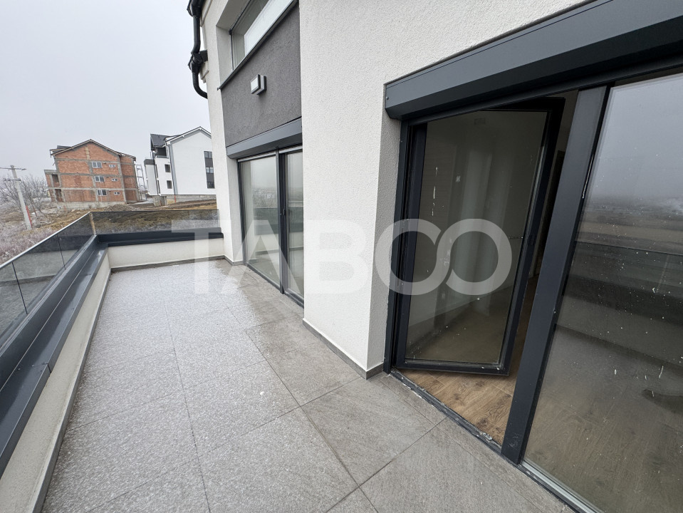 Apartament la cheie 5 camere 3 bai 105 mp balcon loc parcare Sibiu