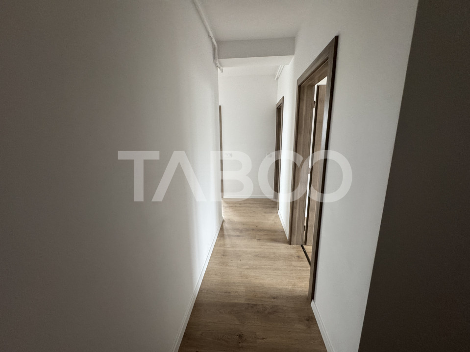Apartament la cheie 5 camere 3 bai 105 mp balcon loc parcare Sibiu