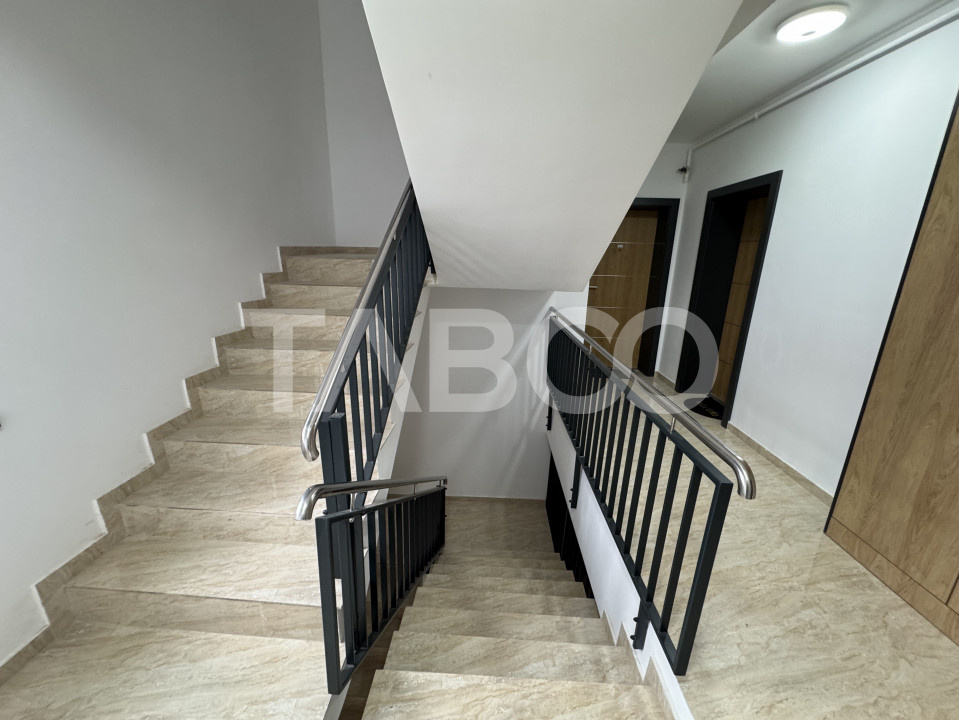 Apartament la cheie 5 camere 3 bai 105 mp balcon loc parcare Sibiu