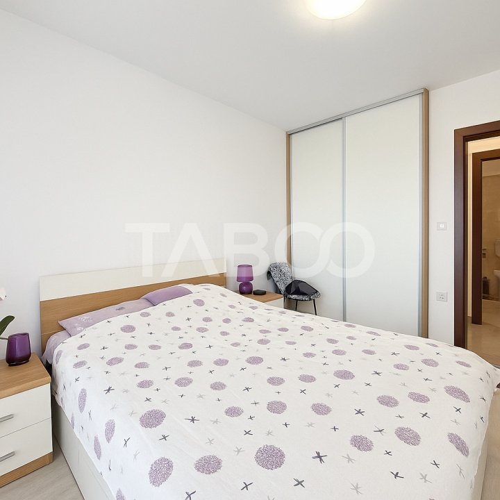 Apartament la etaj intermediar 2 camere balcon si parcare Magnolia