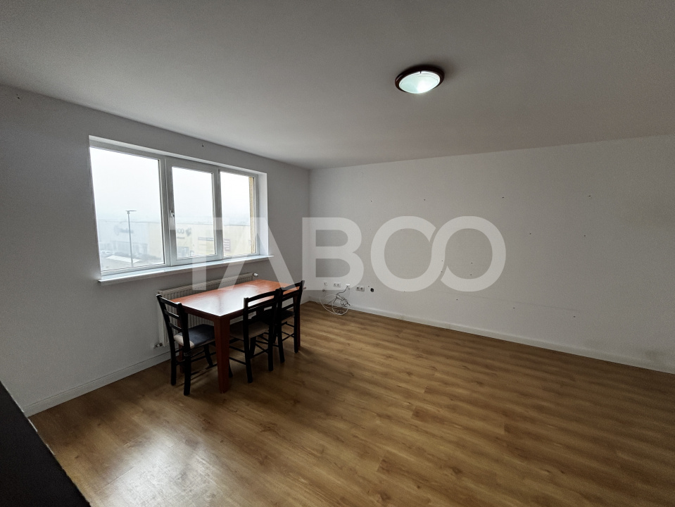 Apartament la prima afisare 82 mp 3 camere doua balcoane Zona Rahovei