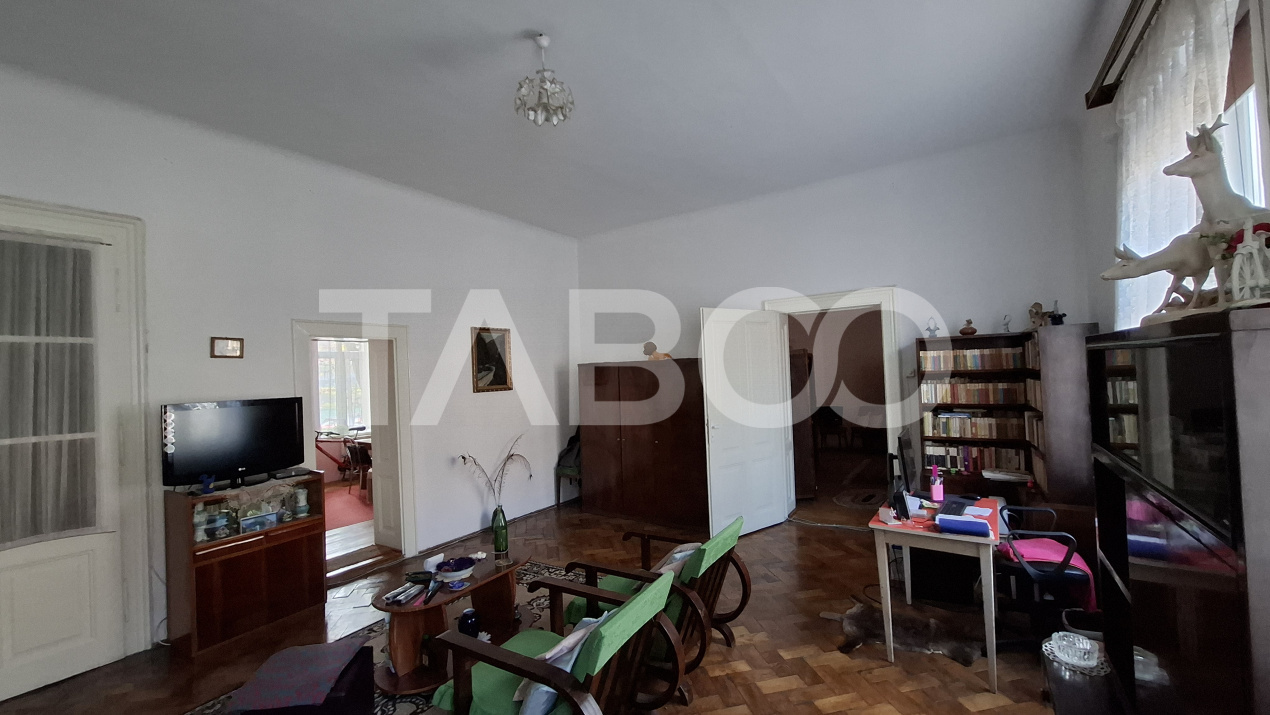 Apartament la vila 3 camere de vanzare 113 mp zona Ultracentral Sibiu