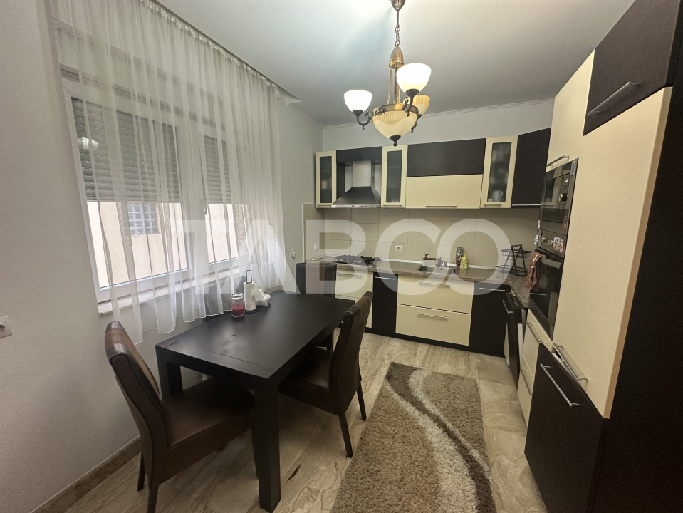 Apartament la vila cu 4 camere si 3 locuri de parcare Turnisor