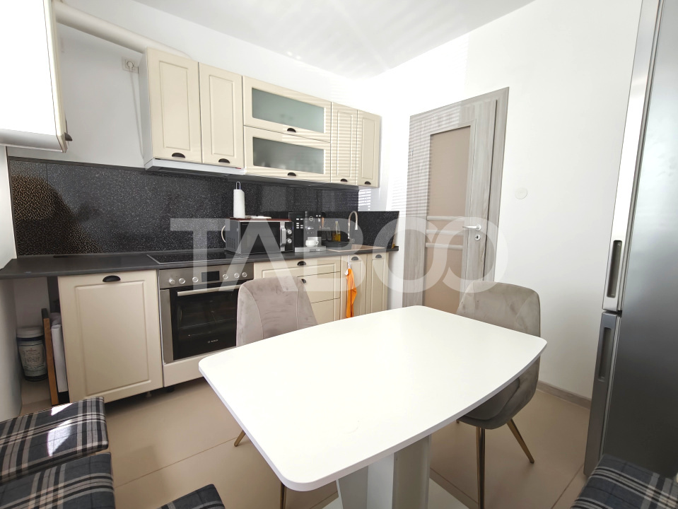 Apartament mobilat cu 3 camere 2 bai - 73 mp - pret pana la 1 August