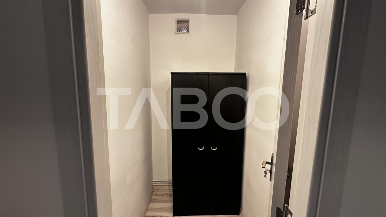 Apartament mobilat utilat 2 camere debara si balcon Mihai Viteazul