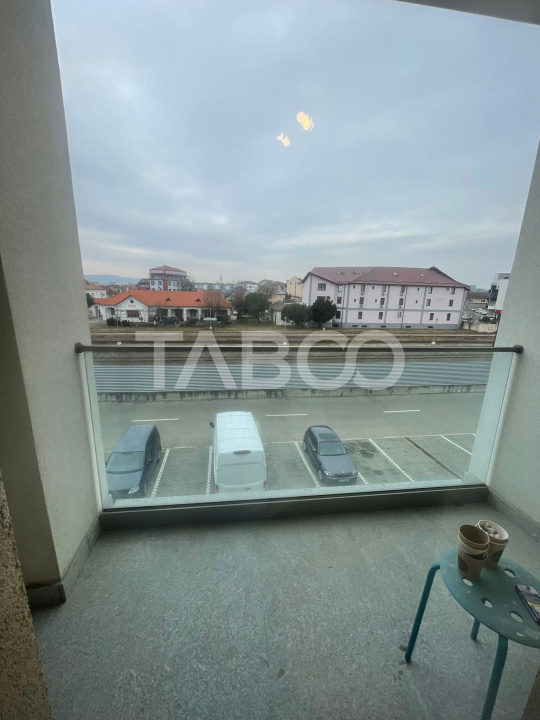 Apartament modern 2 camere cu lift si parcare etaj intermediar