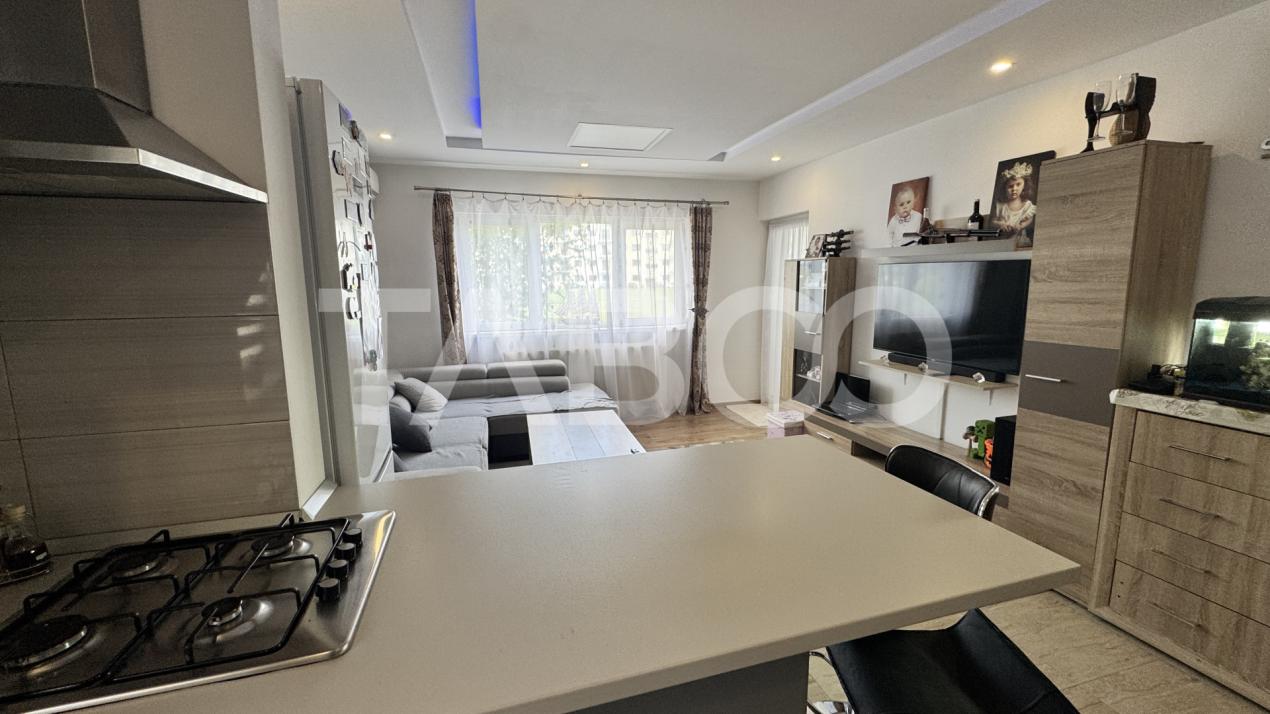 Apartament modern 3 camere 2 balcoane 60mpu Pictor BRANA SELIMBAR