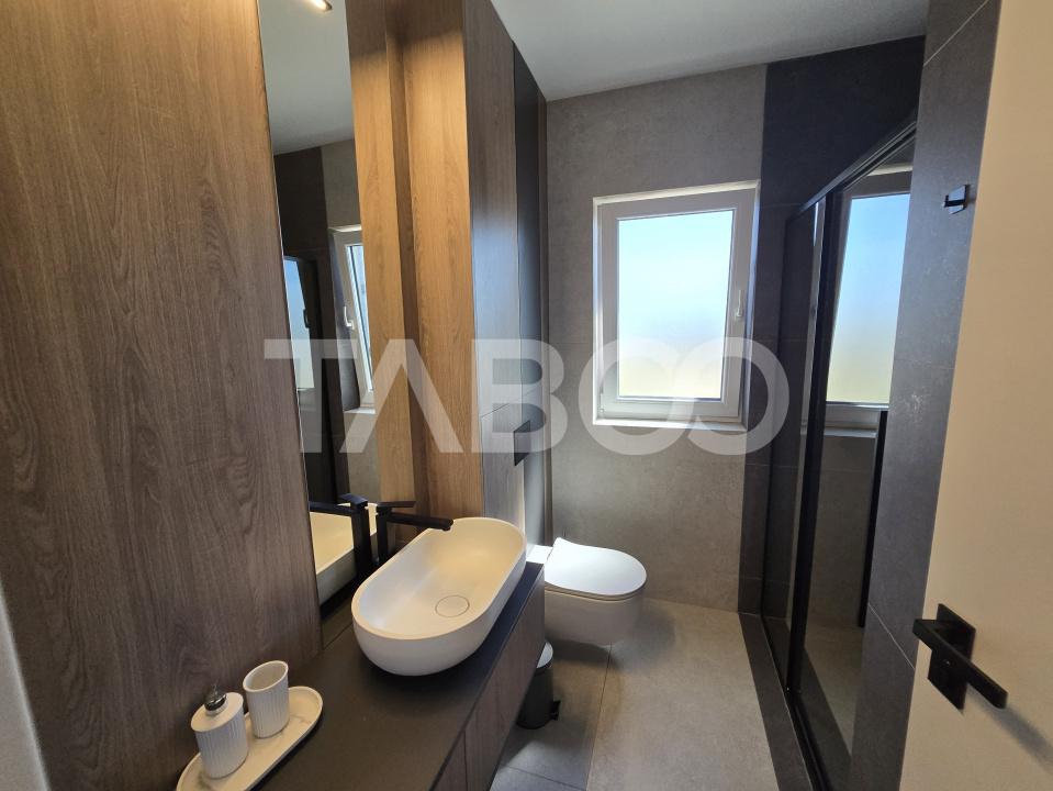 Apartament modern 4 camere 91 mpu bloc cu lift Doamna Stanca