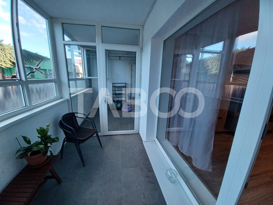 Apartament modern cu 3 camere balcon si loc de parcare Kogalniceanu