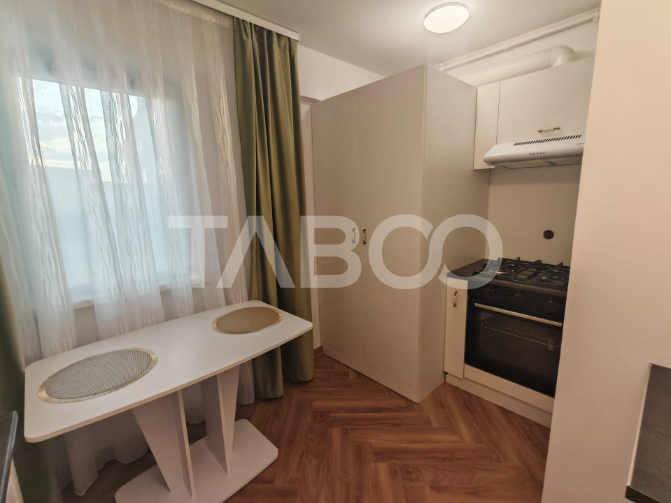 Apartament modern de inchiriat cu 3 camere 2 bai etaj 2 Sub Arini