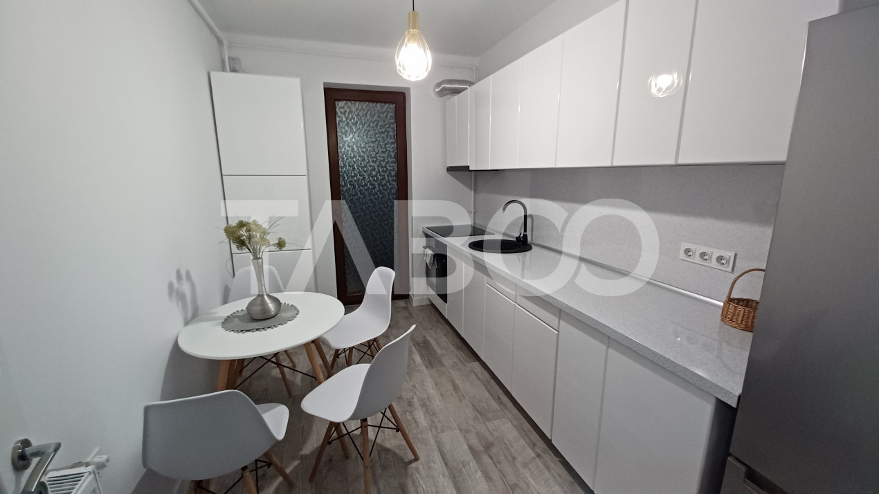 Apartament modern mobilat si utilat etaj intermediar bloc cu lift