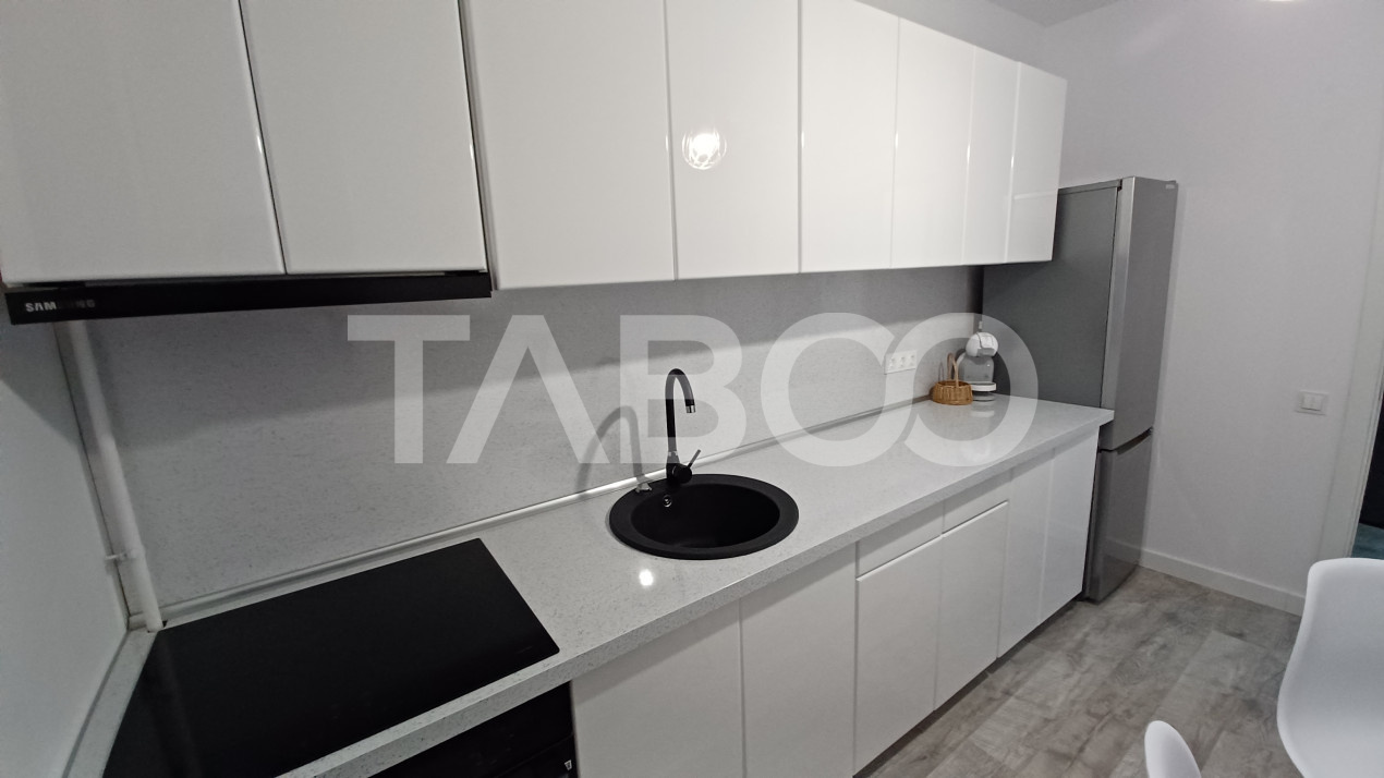 Apartament modern mobilat si utilat etaj intermediar bloc cu lift