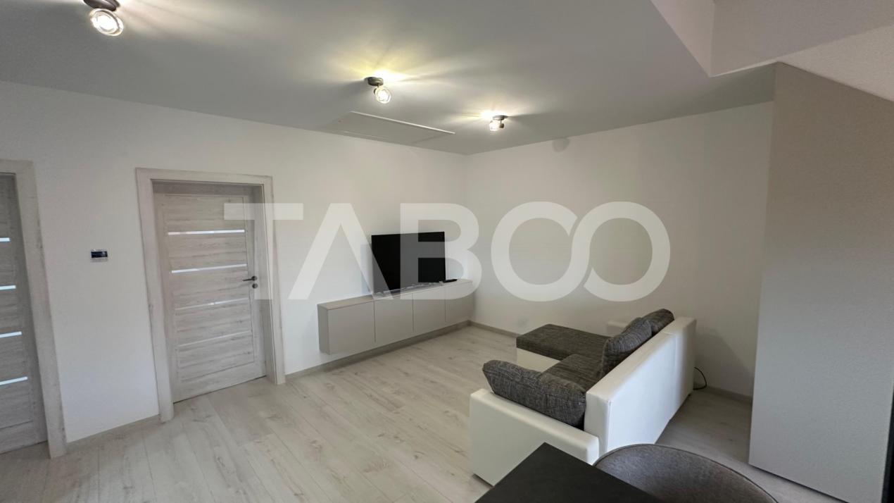 Apartament prima inchiriere 3 camere 72 mpu zona Strand Sibiu