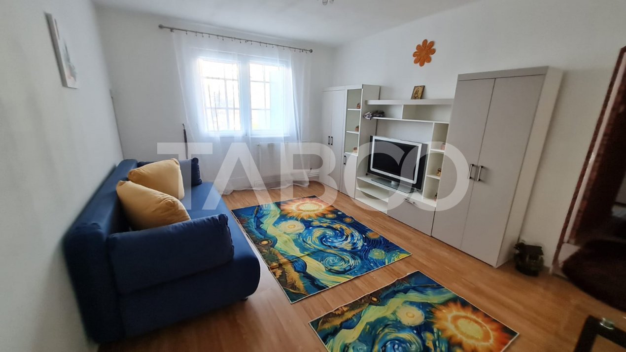 Apartament renovat complet 3 camere balcon etaj 3 Rahovei Sibiu
