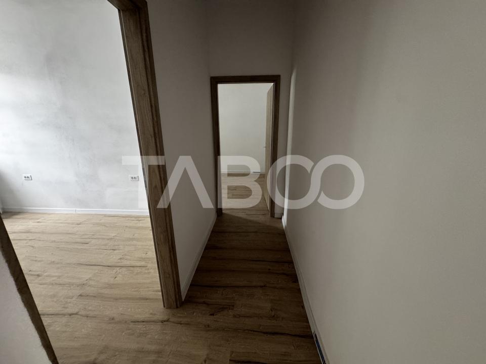 Apartament renovat complet la casa 3 camere 60 mpu Piata Cluj Sibiu