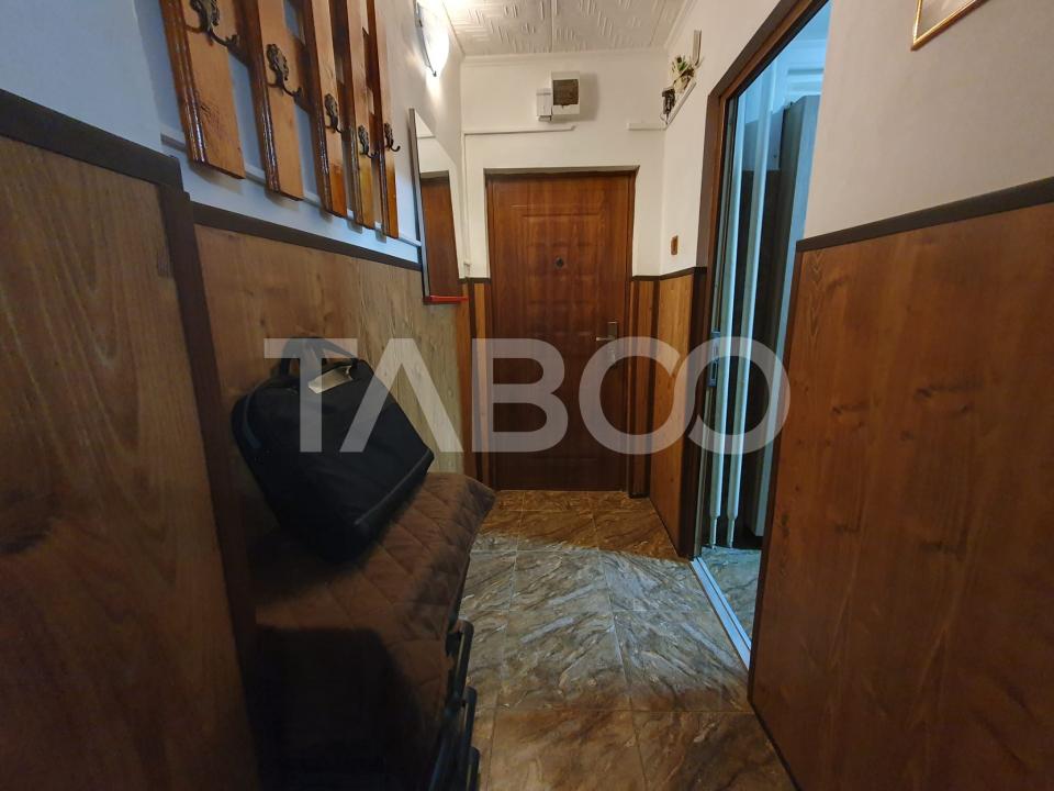 Apartament semidecomandat 2 camere parter 45 mpu Zona Tudor 