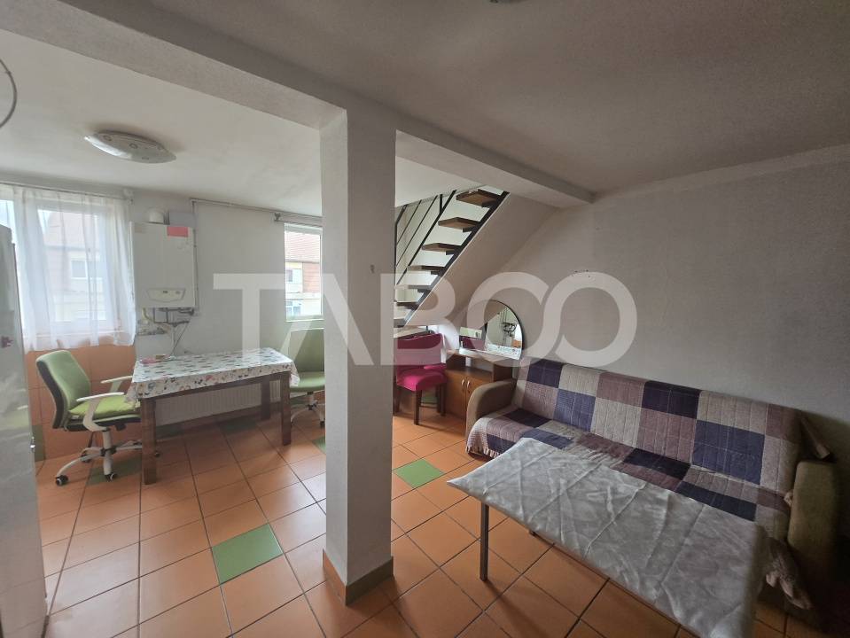 Apartament semidecomandat de vanzare 51mp zona Vasile Aaron Sibiu
