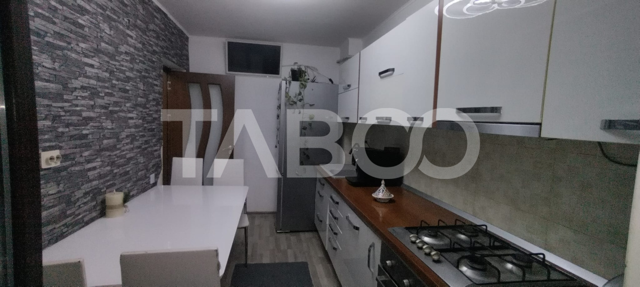 Apartament spatios 2 camere si cu terasa de vanzare in Selimbar