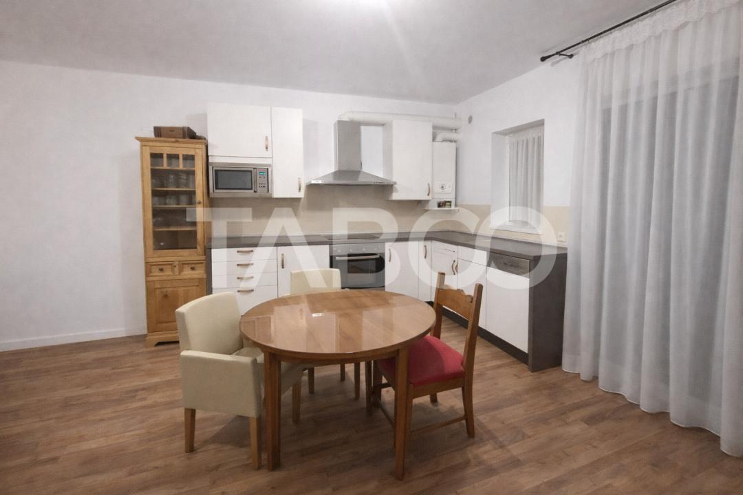 Apartament spatios cu 4 camere balcon parcare liniste Arhitectilor