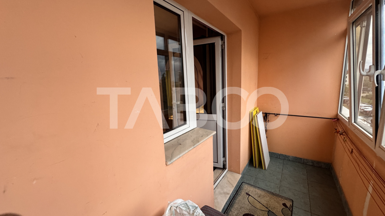 Apartament spatios cu 4 camere mobilat utilat 80mpu Turnisor Sibiu