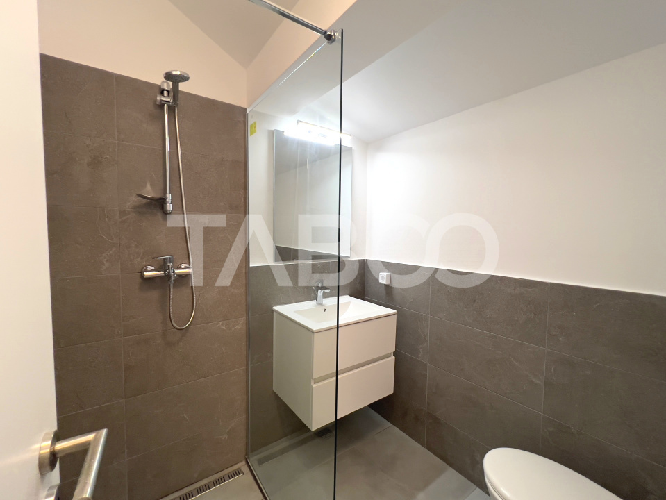 Apartament spatios - intabulat - mobilat si utilat - parcare privata