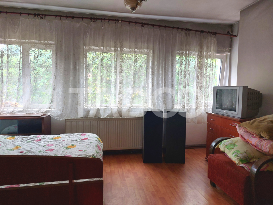 Apartament spatios la casa gradina 140 mp zona Livezii Cisnadie