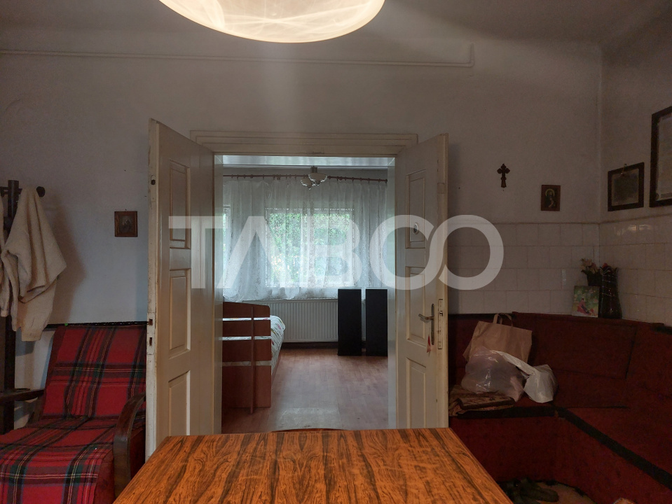 Apartament spatios la casa gradina 140 mp zona Livezii Cisnadie