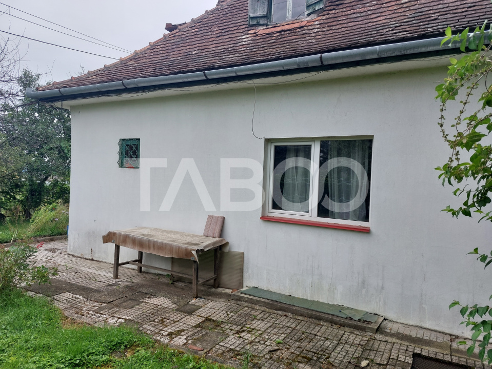 Apartament spatios la casa gradina 140 mp zona Livezii Cisnadie