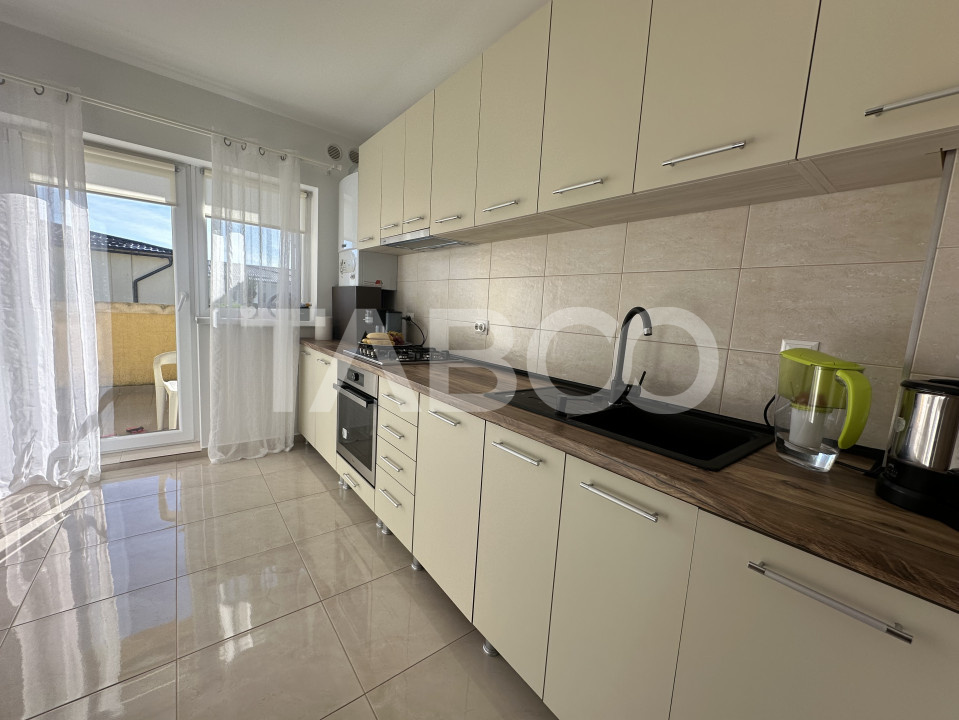 Apartament spatios si decomandat de vanzare parcare balcon Selimbar