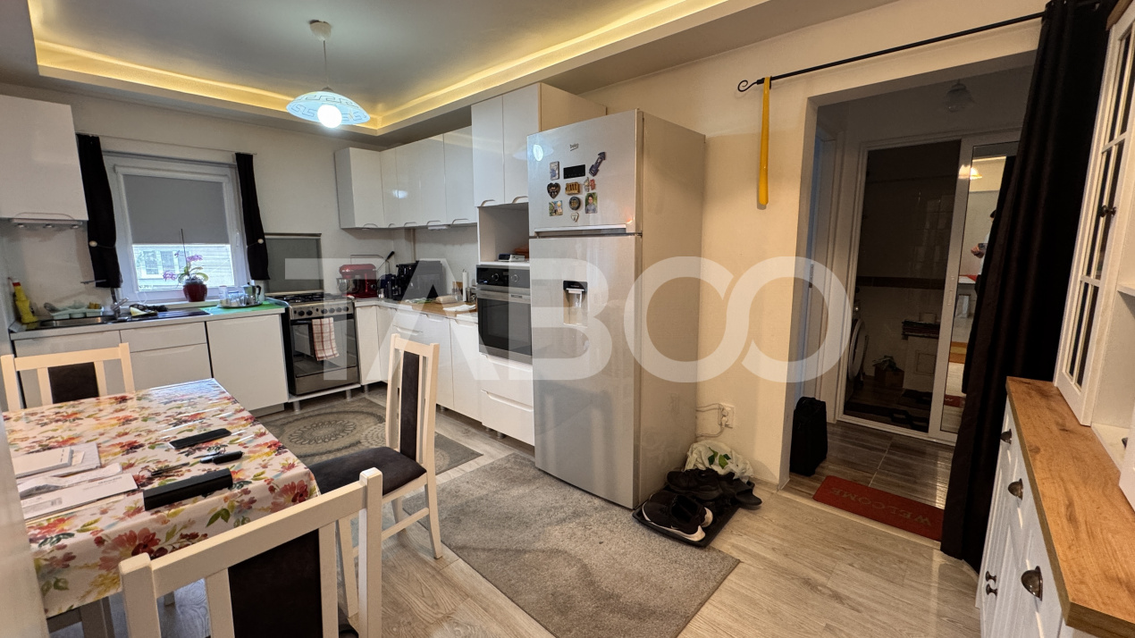 Apartament superb 4 camere mobilat utilat 80mp balcon Vasile Aaron