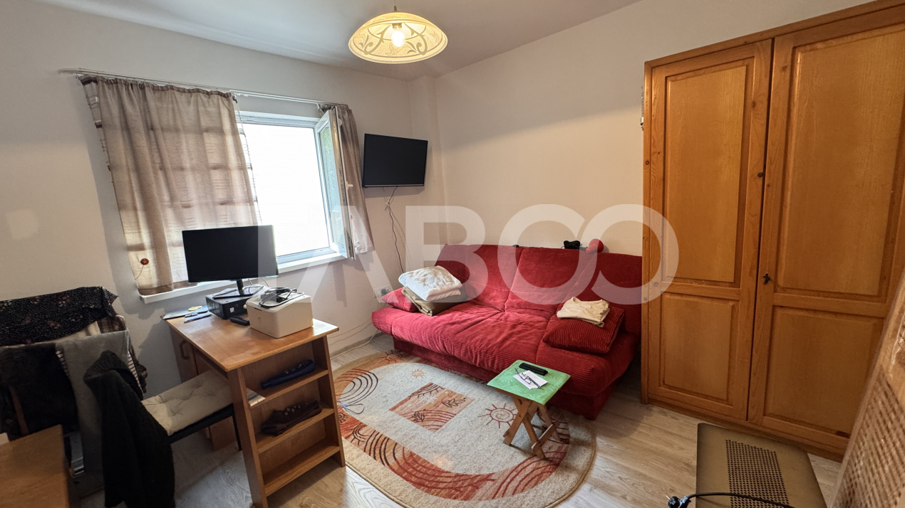 Apartament superb 4 camere mobilat utilat 80mp balcon Vasile Aaron