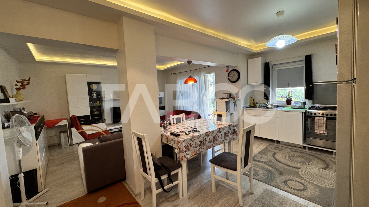 Apartament superb 4 camere mobilat utilat 80mp balcon Vasile Aaron
