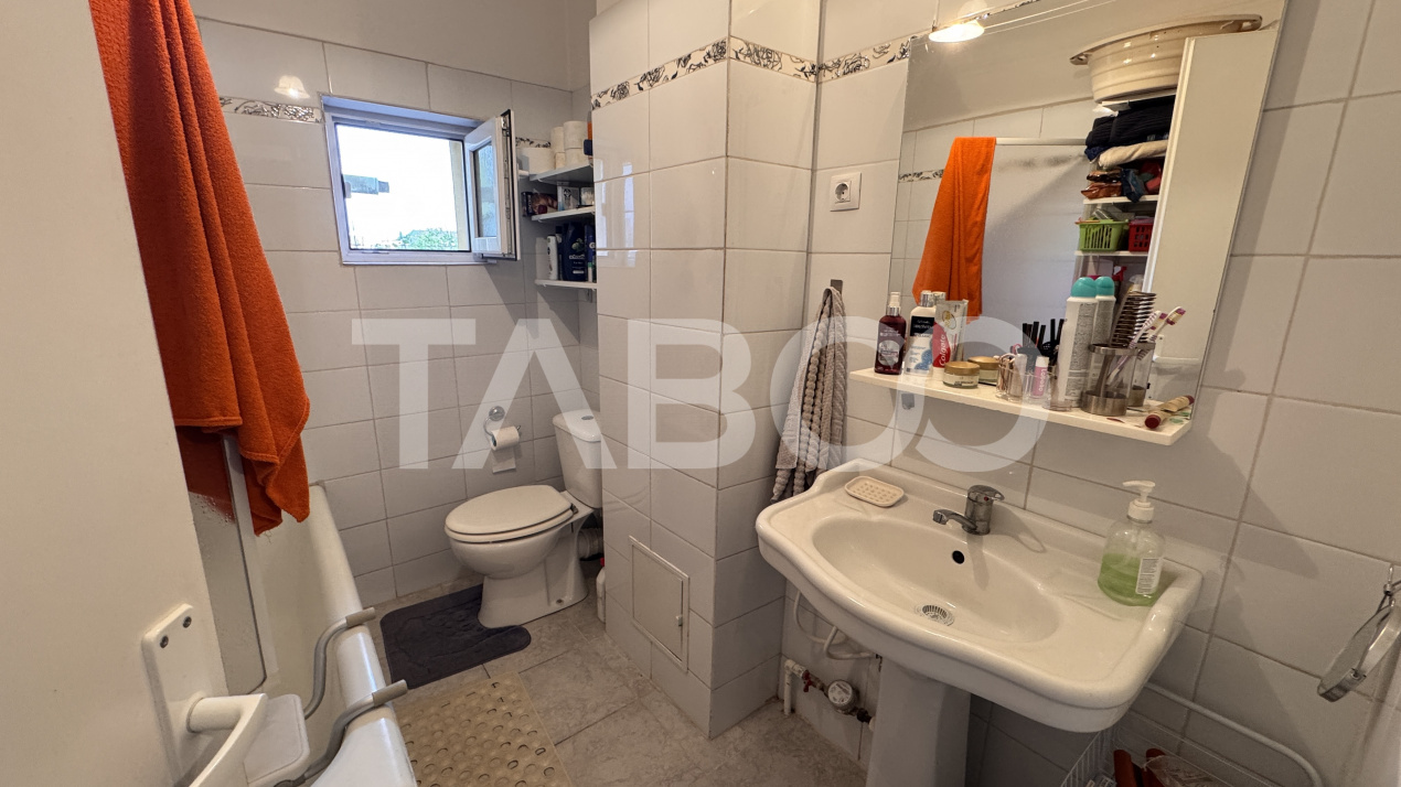 Apartament superb 4 camere mobilat utilat 80mp balcon Vasile Aaron