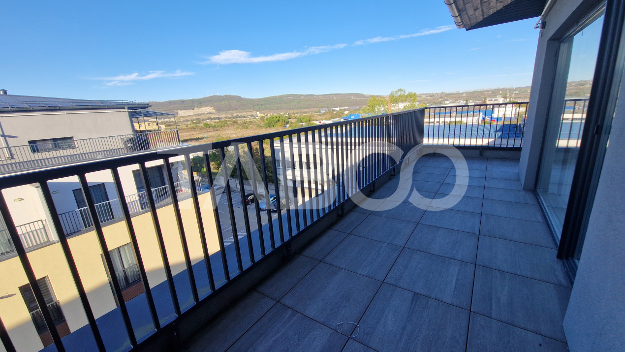 Apartament tip penthouse de inchiriat 3 camere 2 bai - terasa mare