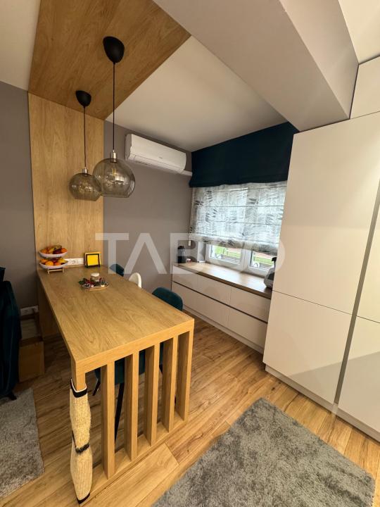 Apartament ultra modern cu balcon si 3 camere utilate si mobilate
