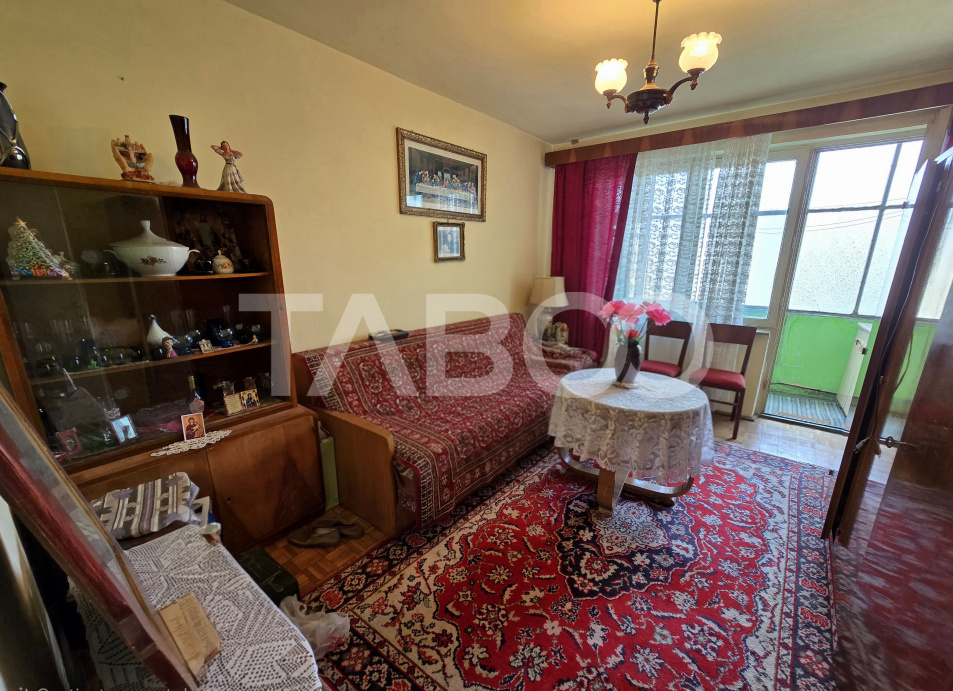 Apartament vanzare 2 camere 48 utili etaj intermediar Terezian Sibiu