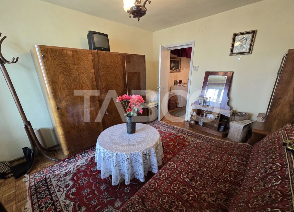 Apartament vanzare 2 camere 48 utili etaj intermediar Terezian Sibiu