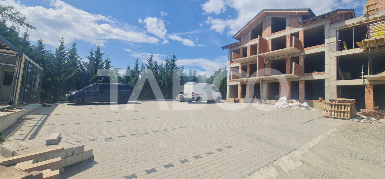 Apartamente cu curte langa padure priveliste spre munti si liniste