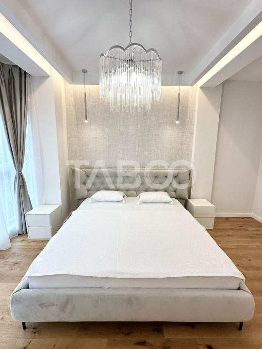 Apartamnent tip penthouse ultramodern cu 3 camere in Floresti